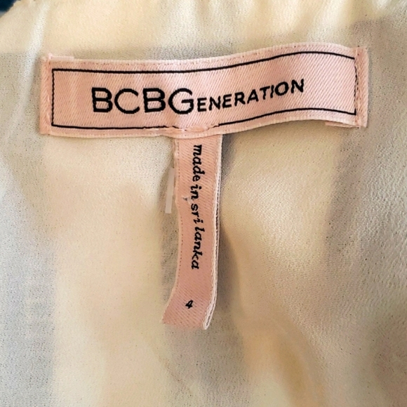 BCBGeneration Gardenia White with Blue Stripes Spaghetti Straped Jumpsuit SZ 4 - Picture 8 of 10